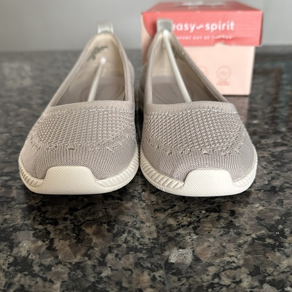 Easy Spirit Glitz2 lightweight walking flat NIB 8 - Picture 7 of 12